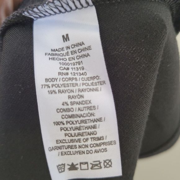 Black Empire Waist Tank Top Women's Medium - Picture 10 of 10